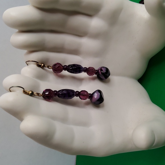 Vintage lucite and glass with crystal necklace and earrings - Picture 6 of 8